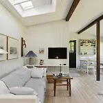 2 Bedroom In