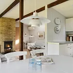 2 Bedroom In *